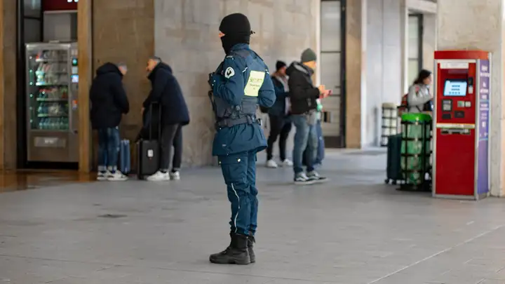 Situational Awareness for Security Guards: A Complete Guide